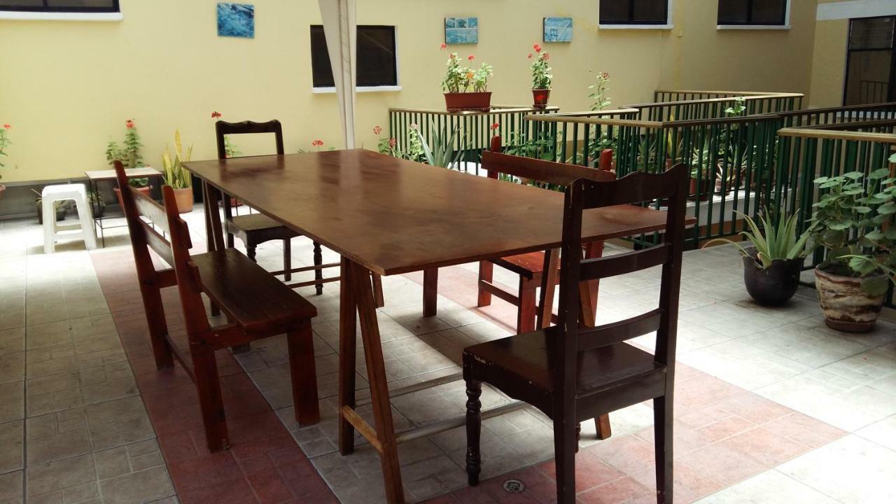 Hotel Margarita Inn Alameda Quito Exterior photo